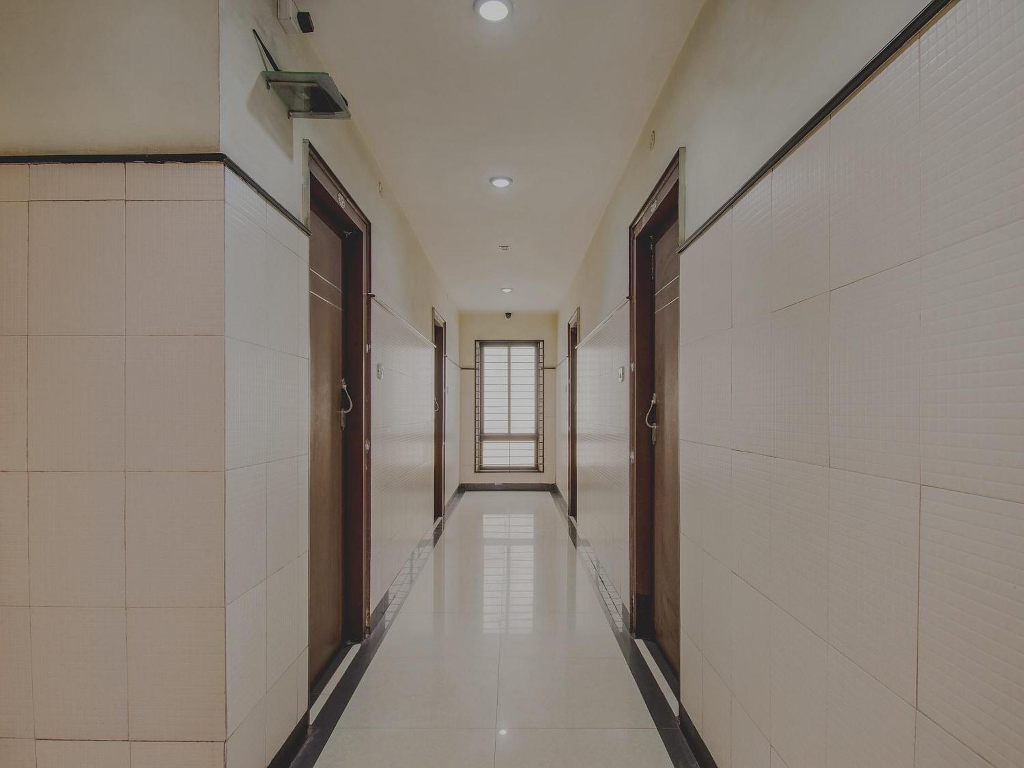 Hotel O Ssg Residency Visakhapatnam Bagian luar foto